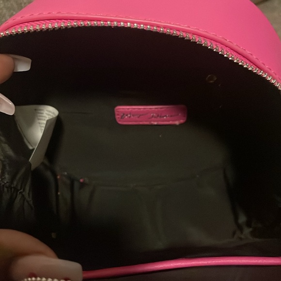 Pink Bloom - Picture 2 of 5